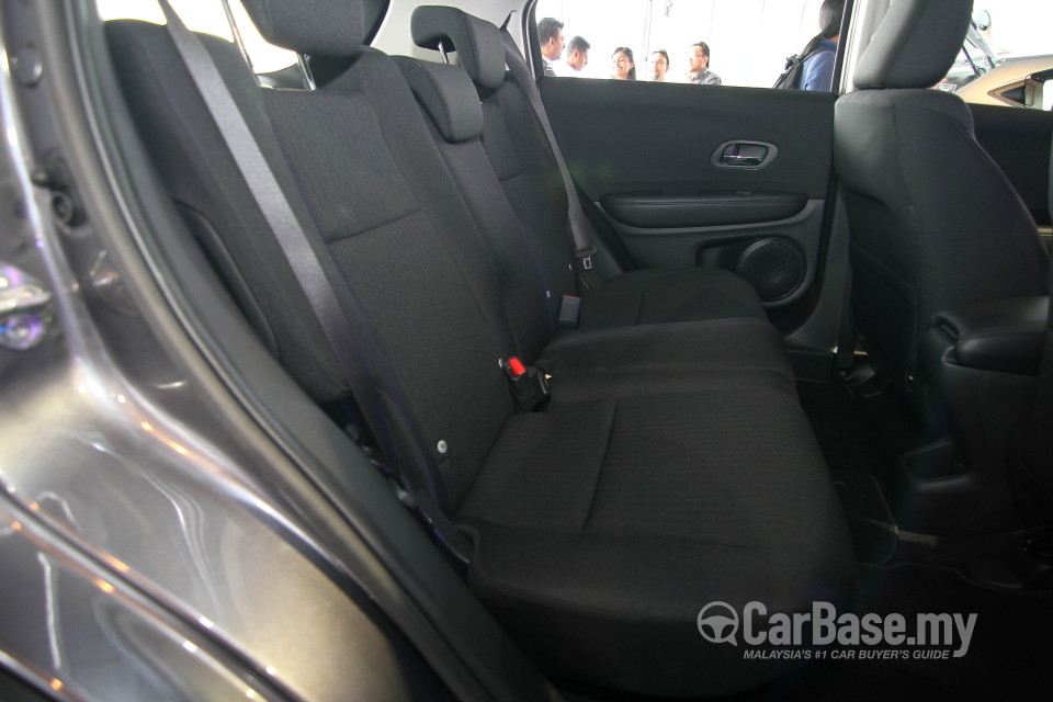 Honda HR-V RU (2015) Interior
