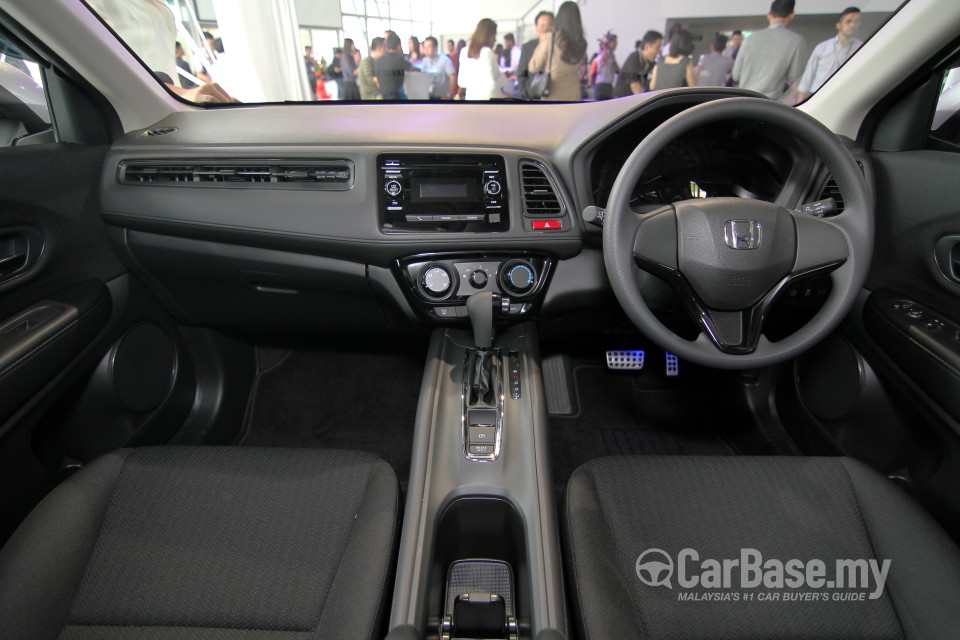 Honda HR-V RU (2015) Interior