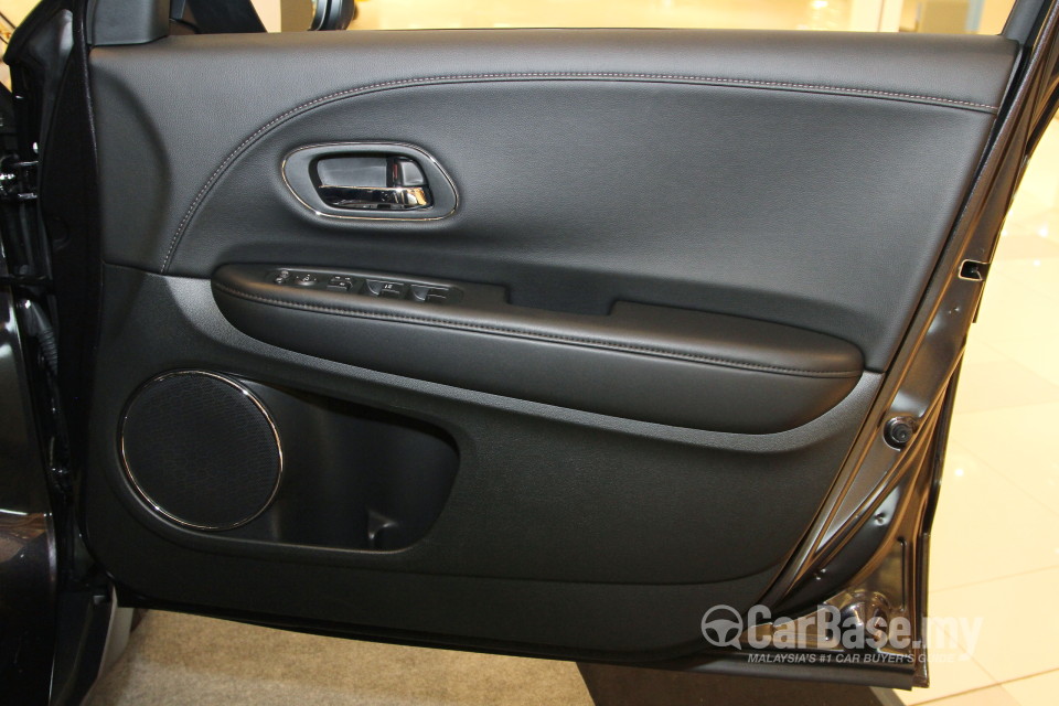 Honda HR-V RU (2015) Interior