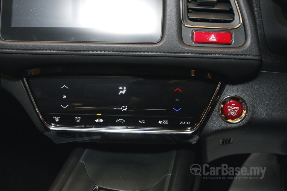 Mitsubishi ASX Mk1 Facelift (2013) Interior