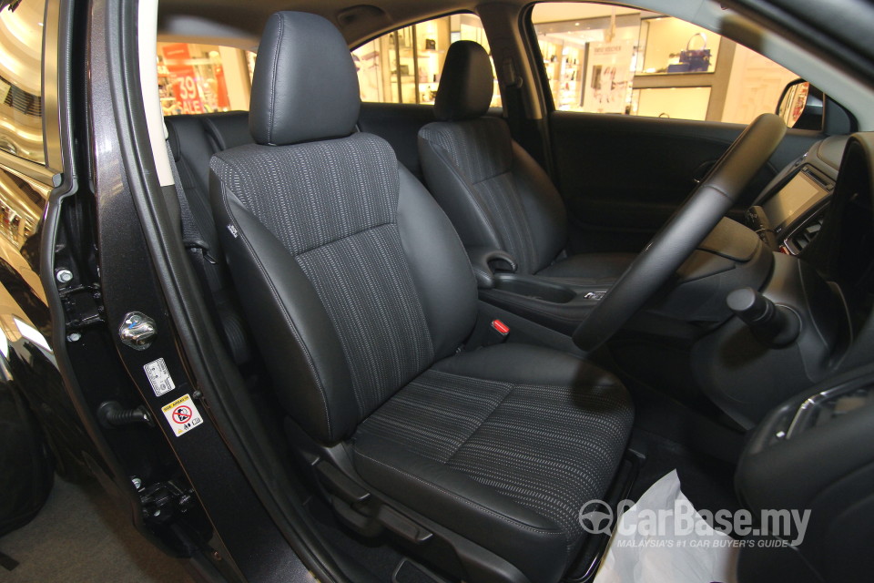 Honda HR-V RU (2015) Interior