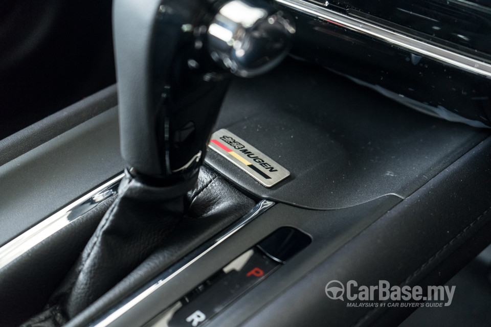 Honda HR-V RU (2015) Interior