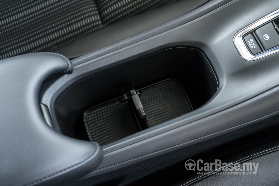 Honda HR-V RU (2015) Interior