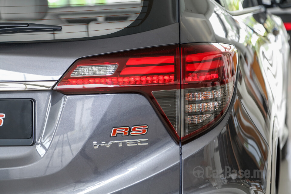 Proton Perdana P4-90B (2016) Exterior