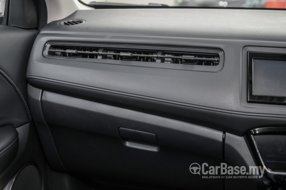 Honda HR-V RU Facelift (2019) Interior
