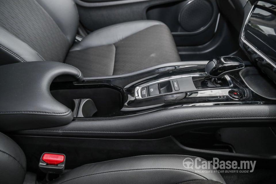 Honda HR-V RU Facelift (2019) Interior