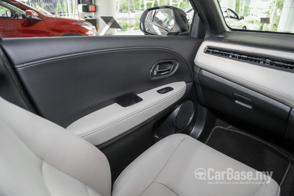 Honda HR-V RU Facelift (2019) Interior