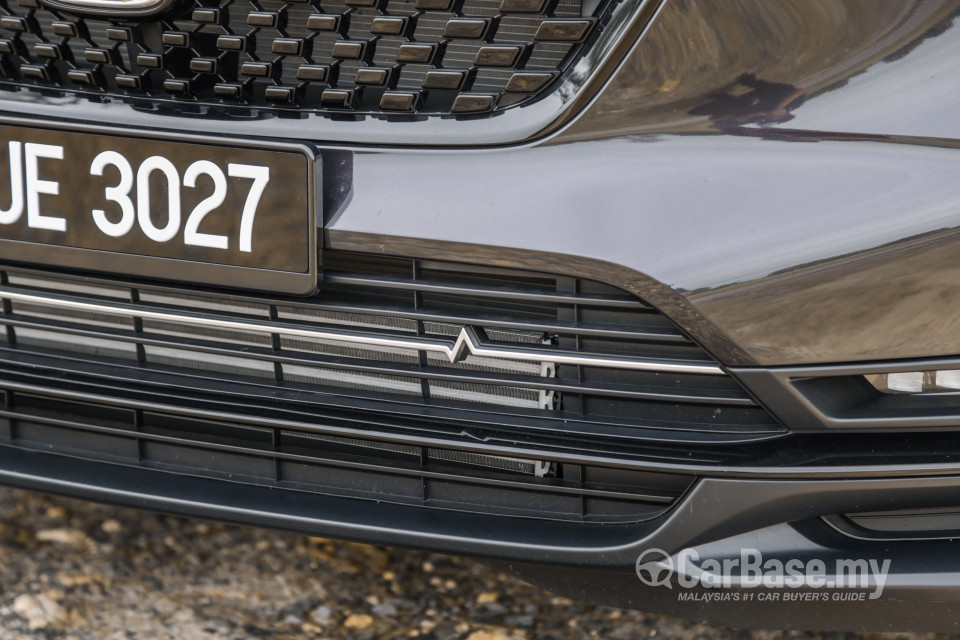 Honda HR-V RV (2022) Exterior