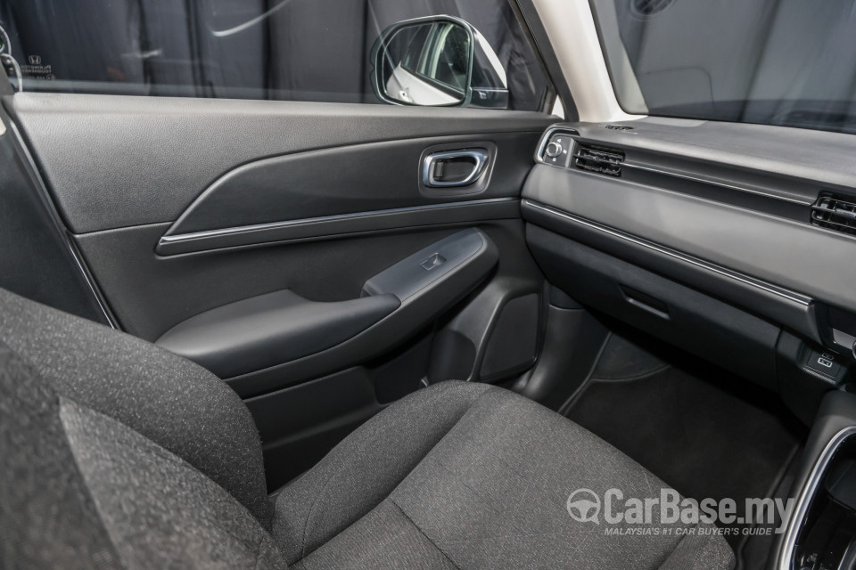 Honda HR-V RV (2022) Interior
