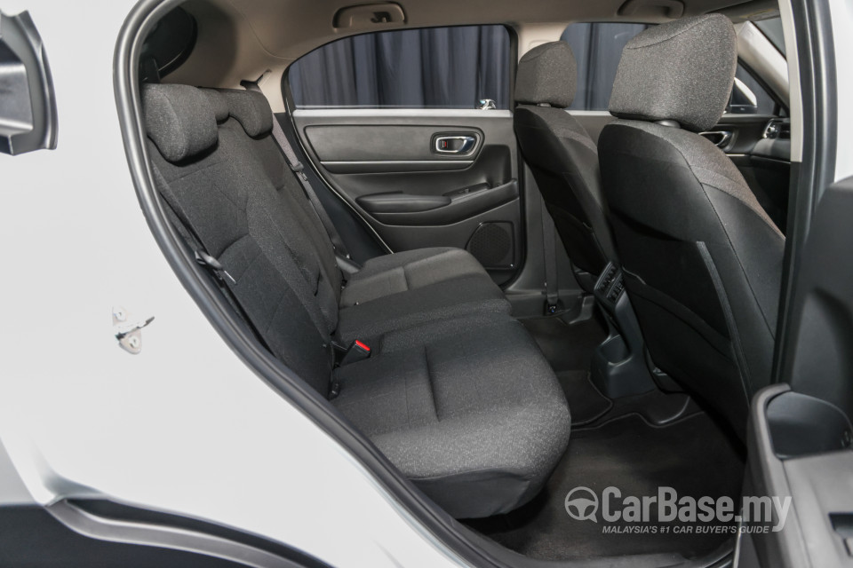 Honda HR-V RV (2022) Interior