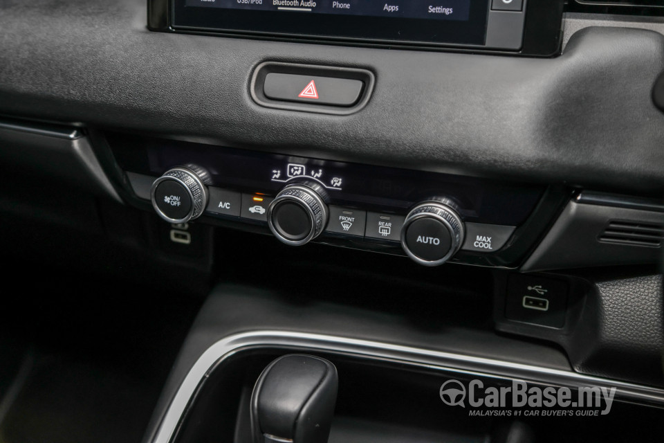 Honda HR-V RV (2022) Interior