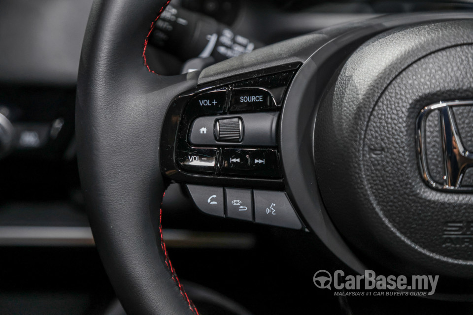Honda HR-V RV (2022) Interior