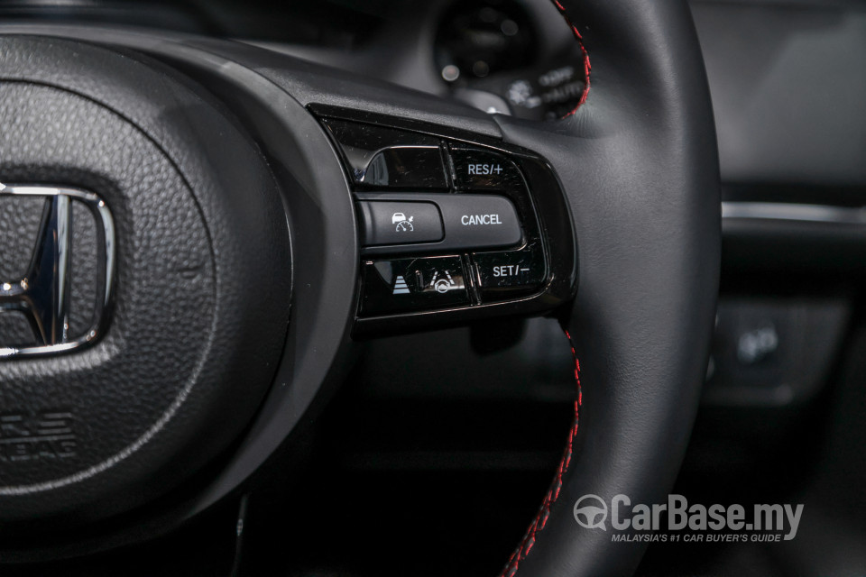 Honda HR-V RV (2022) Interior