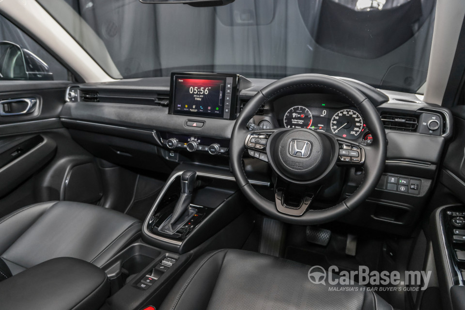 Honda HR-V RV (2022) Interior