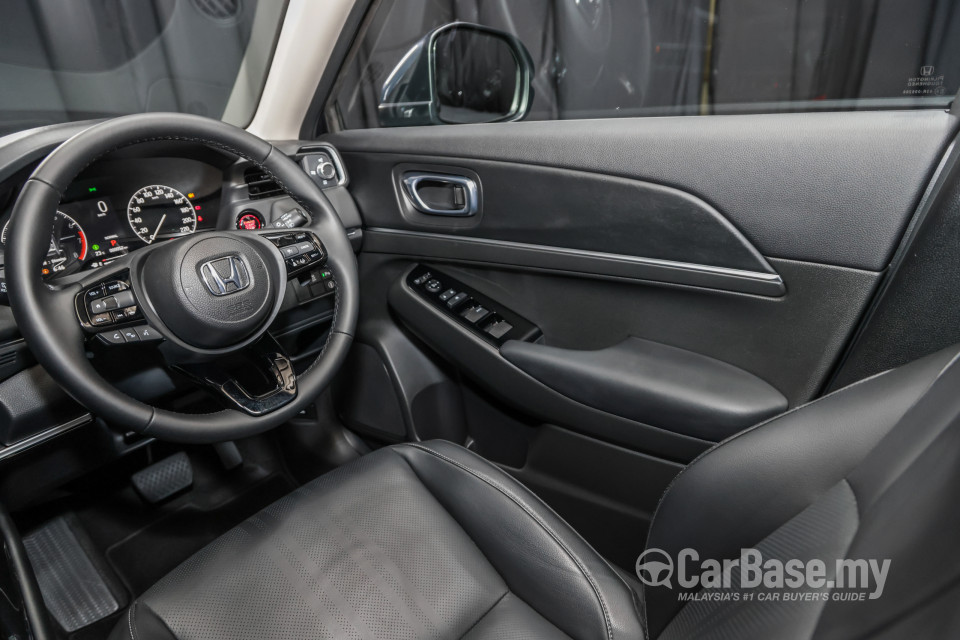 Honda HR-V RV (2022) Interior