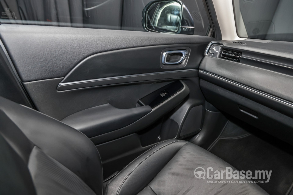 Honda HR-V RV (2022) Interior