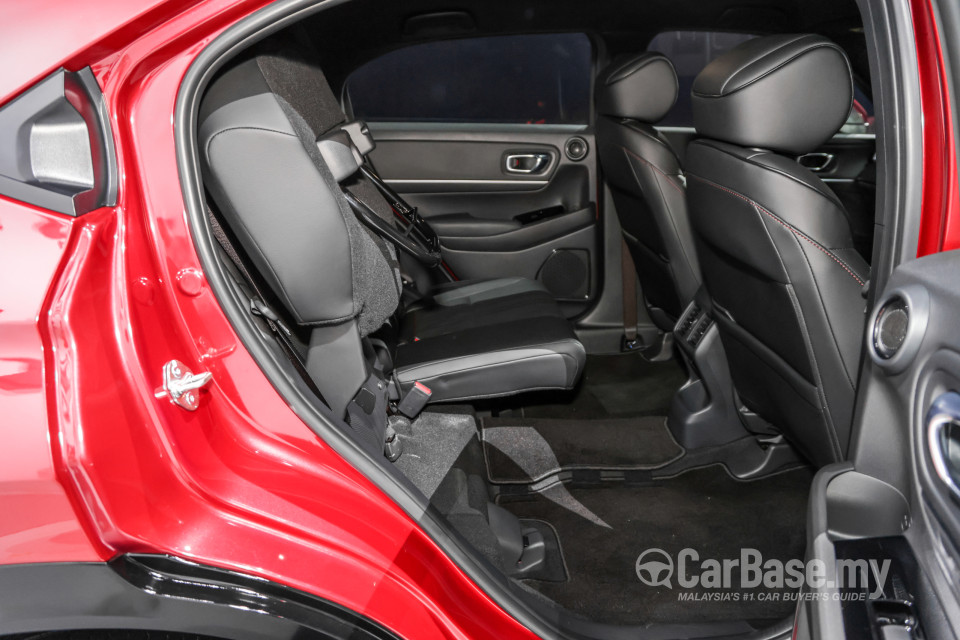 Honda HR-V RV (2022) Interior