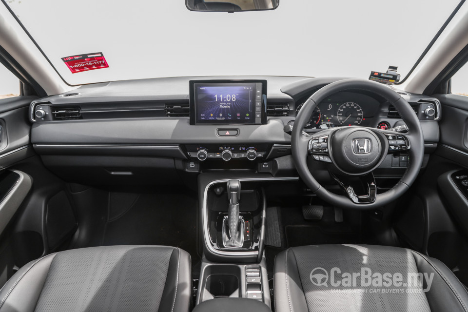 Honda HR-V RV (2022) Interior
