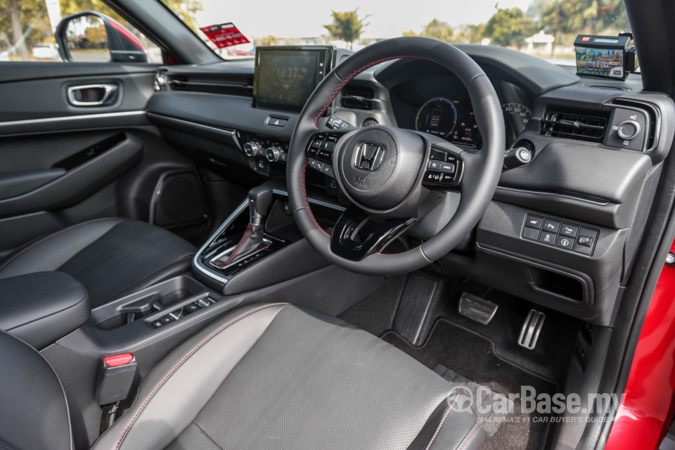Honda HR-V RV (2022) Interior