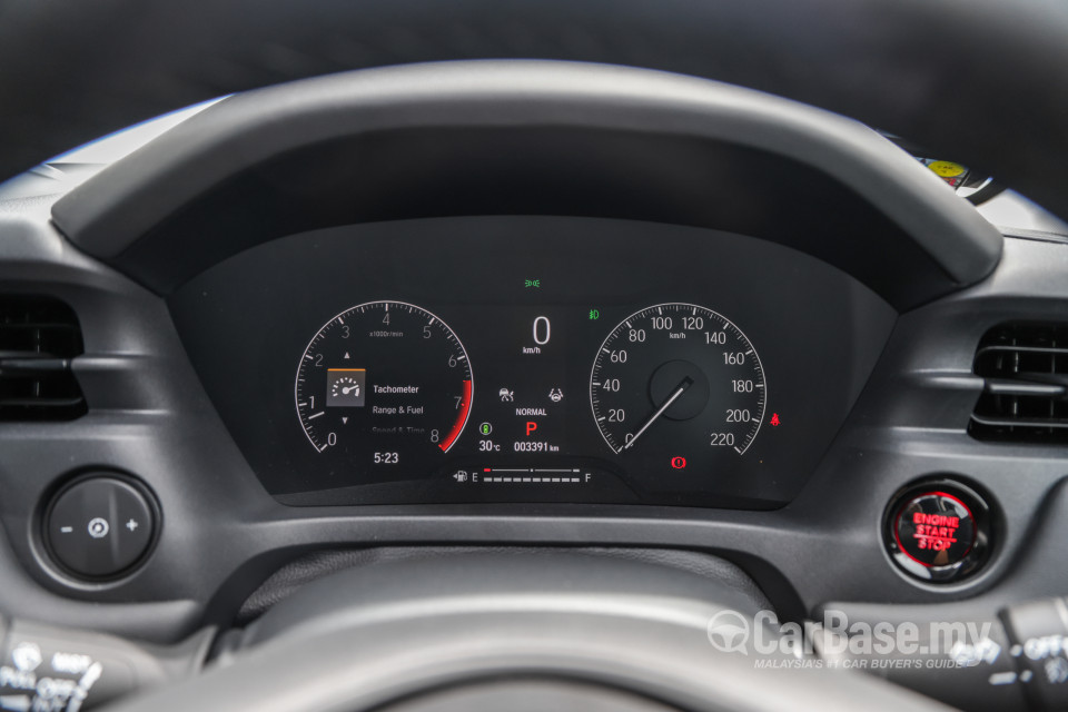 Honda HR-V RV (2022) Interior