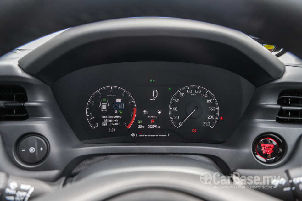 Honda HR-V RV (2022) Interior