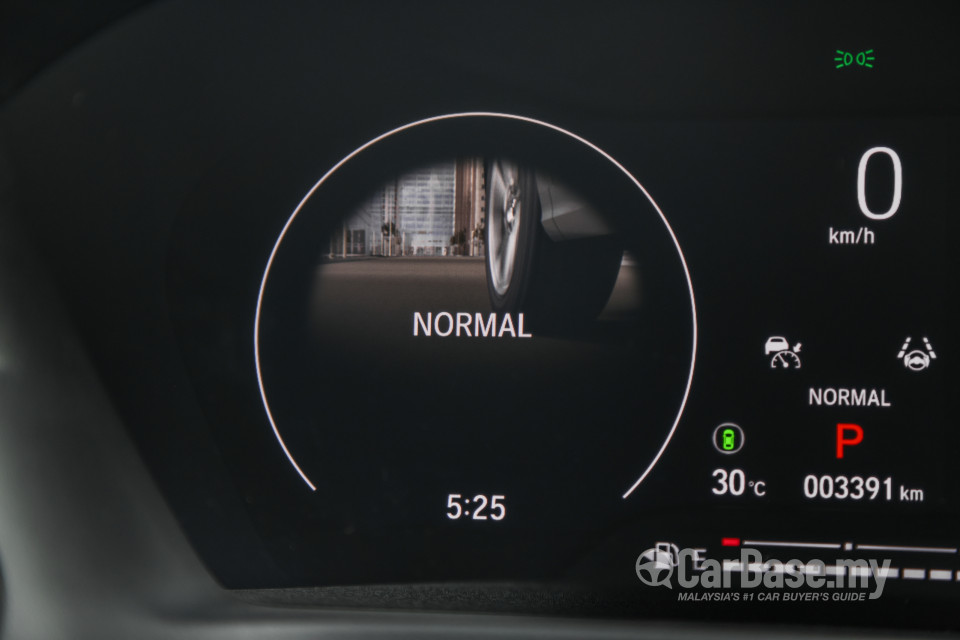 Honda HR-V RV (2022) Interior