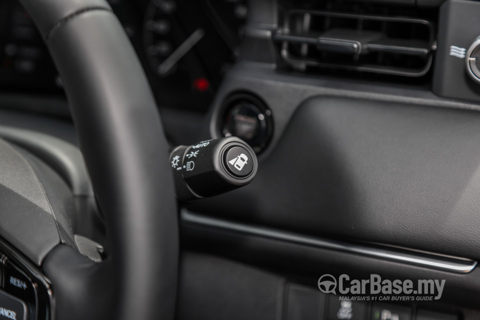 Honda HR-V RV (2022) Interior