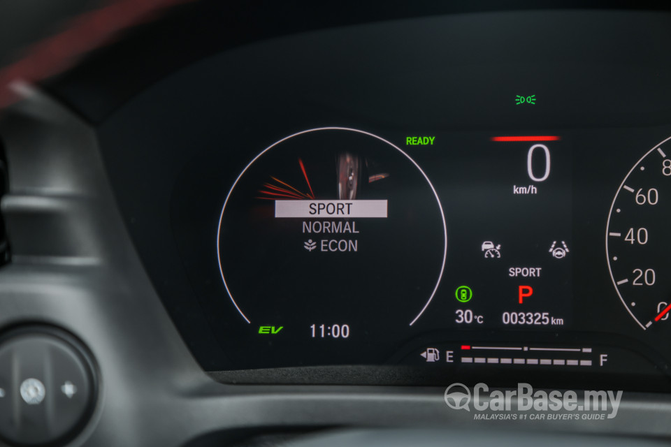 Honda HR-V RV (2022) Interior