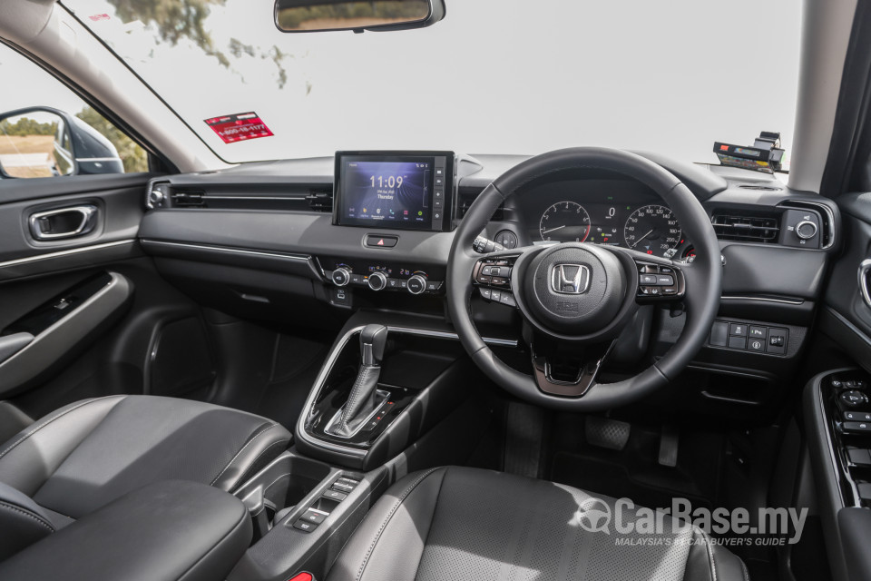 Honda HR-V RV (2022) Interior
