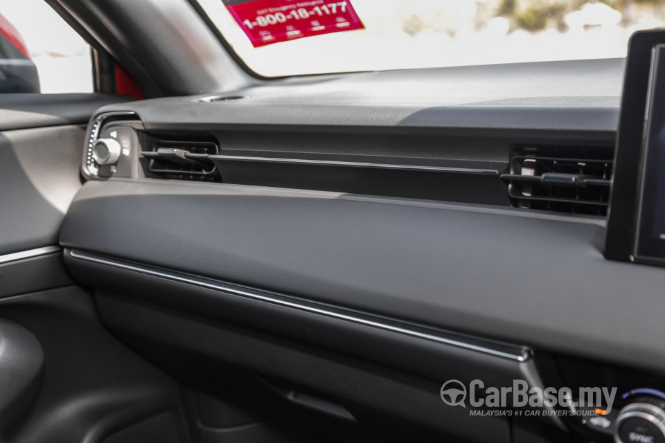 Honda HR-V RV (2022) Interior