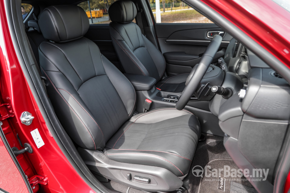Honda HR-V RV (2022) Interior