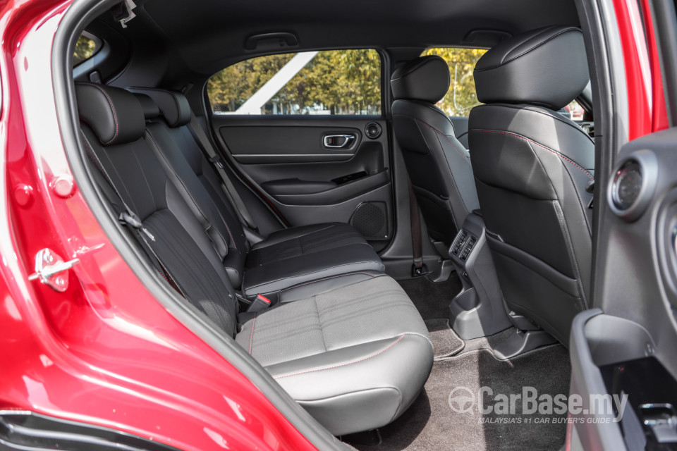 Honda HR-V RV (2022) Interior