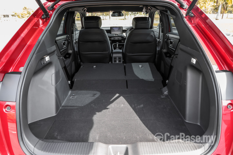 Honda HR-V RV (2022) Interior