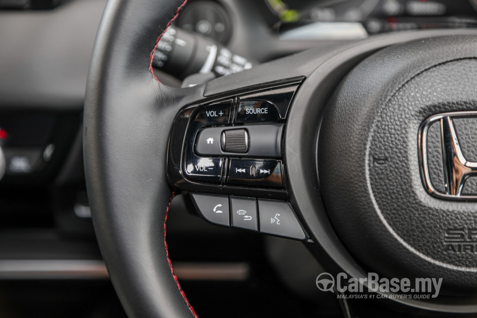 Honda HR-V RV (2022) Interior
