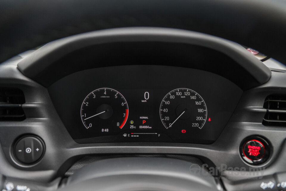 Honda HR-V RV (2022) Interior