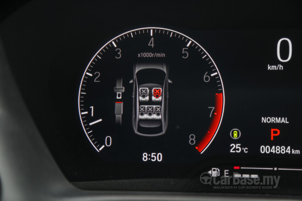 Honda HR-V RV (2022) Interior