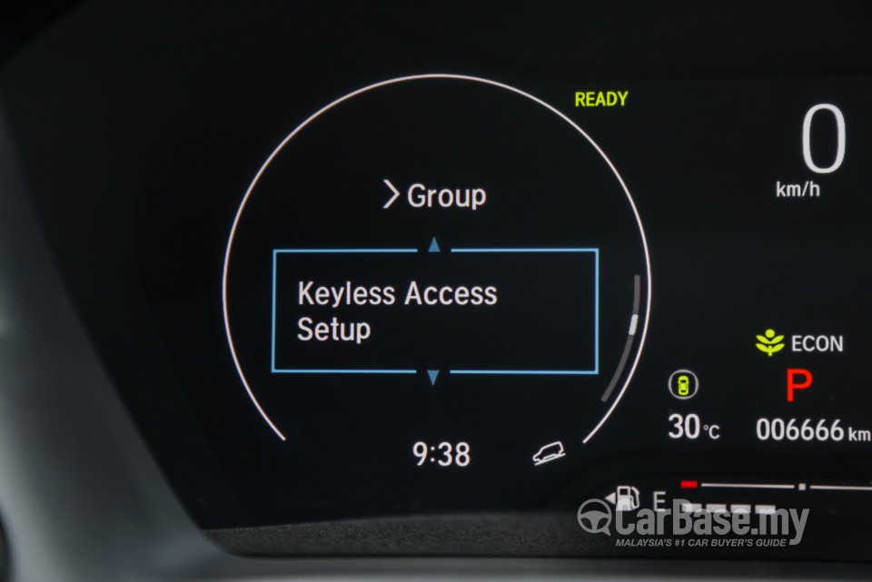 Honda HR-V RV (2022) Interior