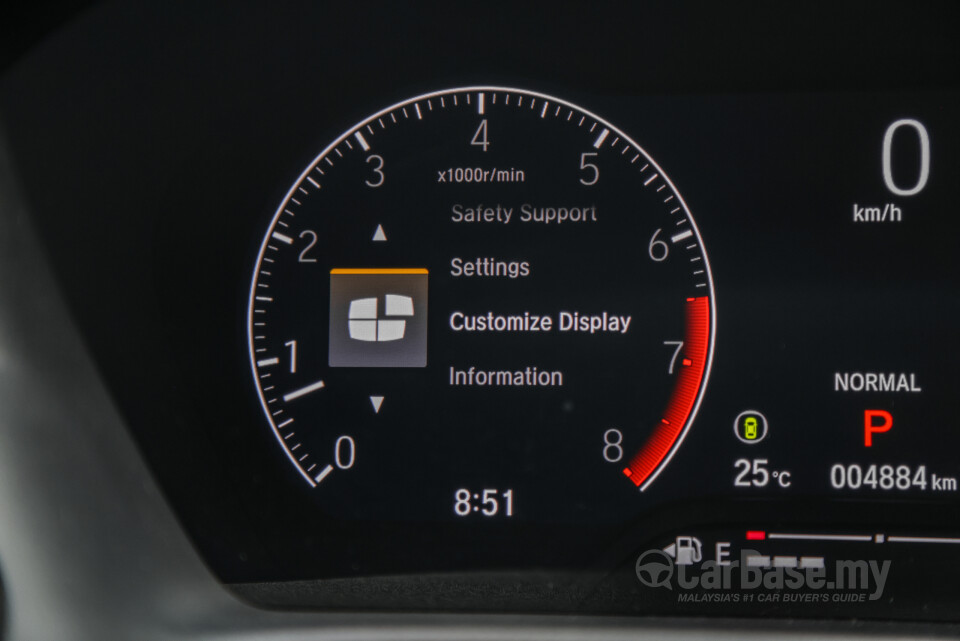 Honda HR-V RV (2022) Interior