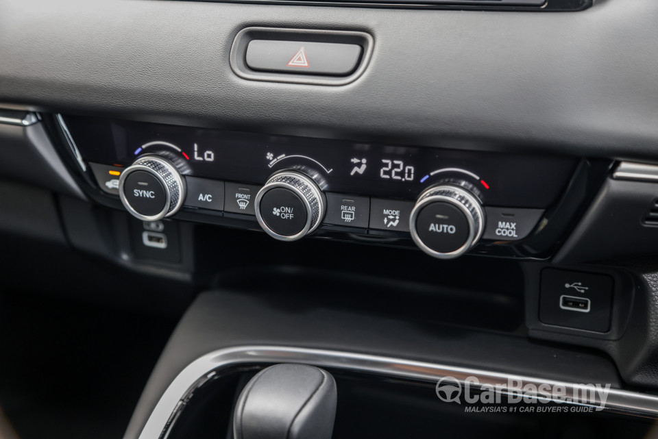 Honda HR-V RV (2022) Interior