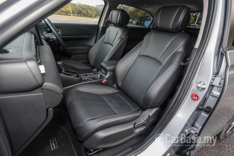 Honda HR-V RV (2022) Interior