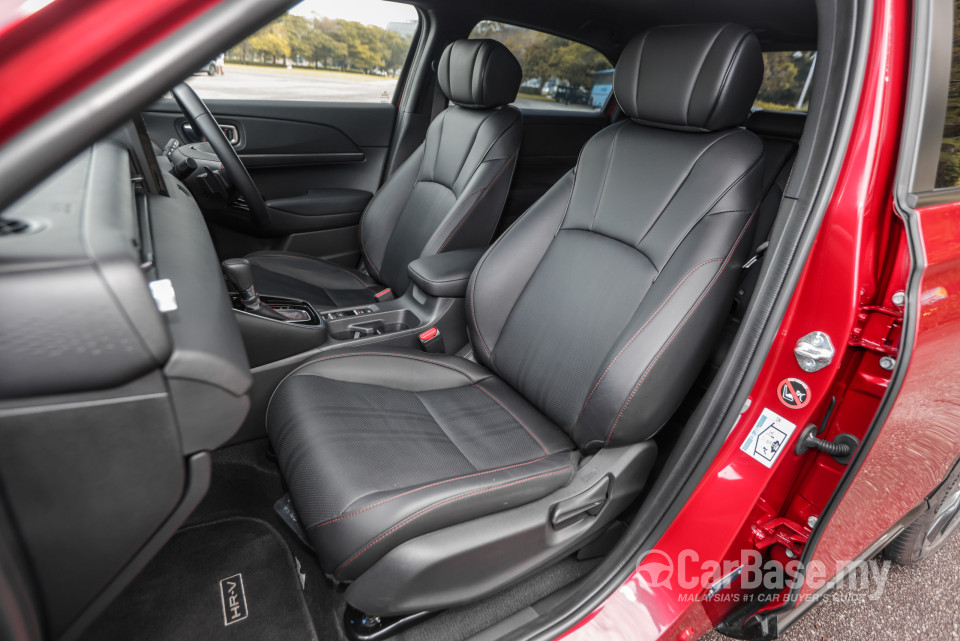 Honda HR-V RV (2022) Interior