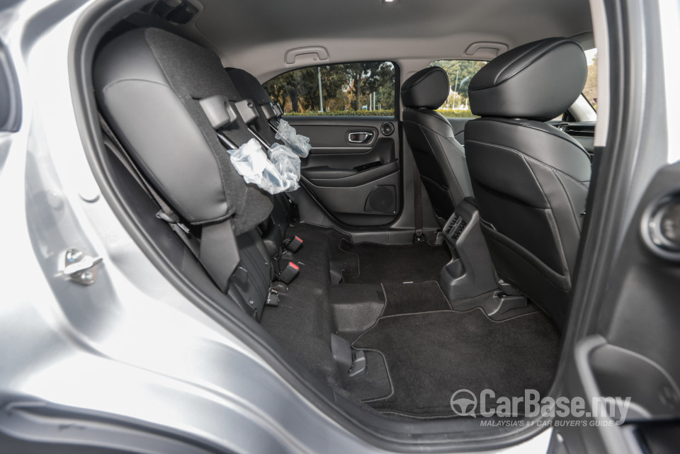 Honda HR-V RV (2022) Interior