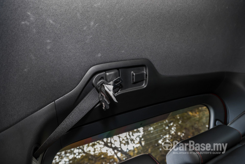 Honda HR-V RV (2022) Interior