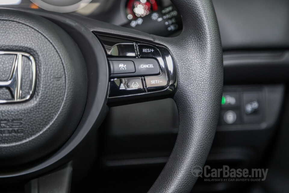 Honda HR-V RV (2022) Interior