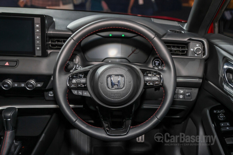 Honda HR-V RV (2022) Interior