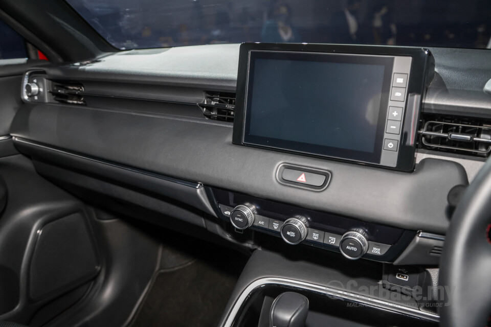 Honda HR-V RV (2022) Interior