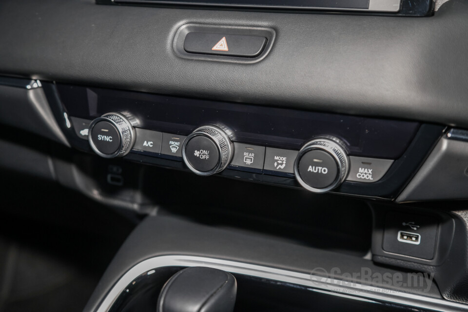 Honda HR-V RV (2022) Interior