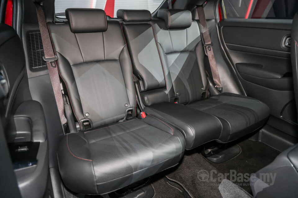 Honda HR-V RV (2022) Interior