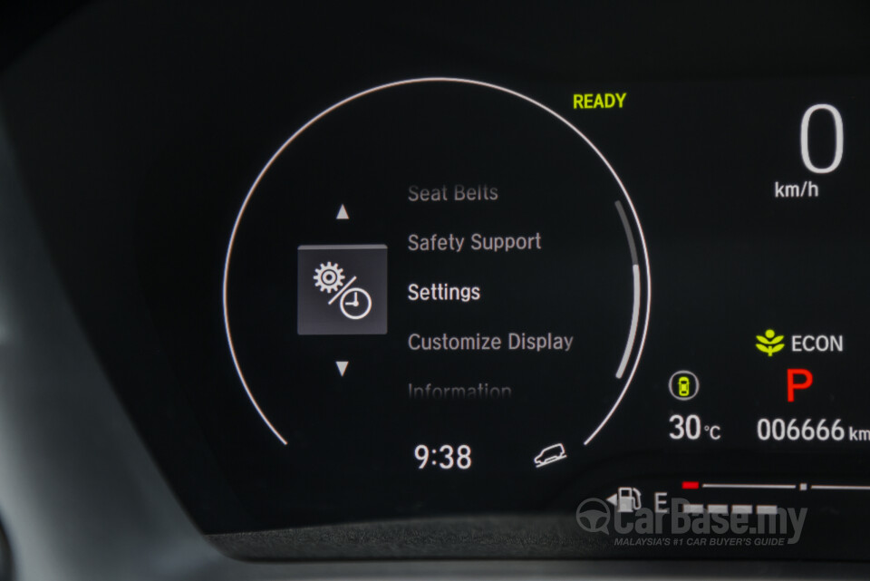 Honda HR-V RV (2022) Interior