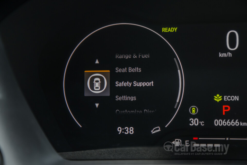 Honda HR-V RV (2022) Interior